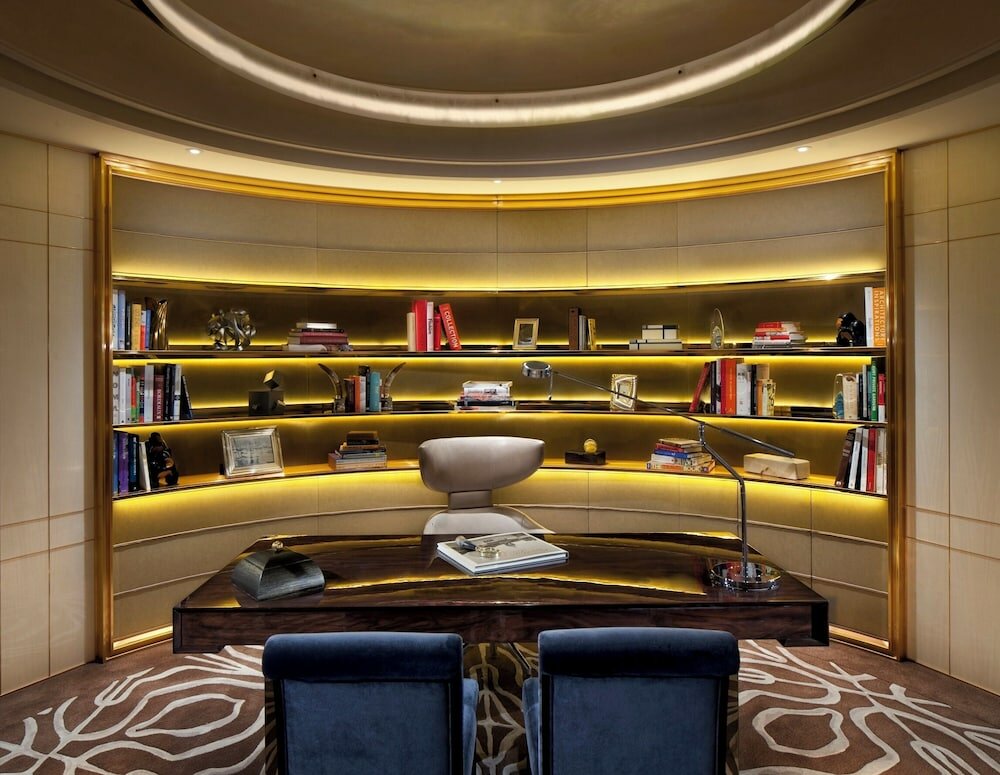 Фото The Ritz-Carlton Hong Kong