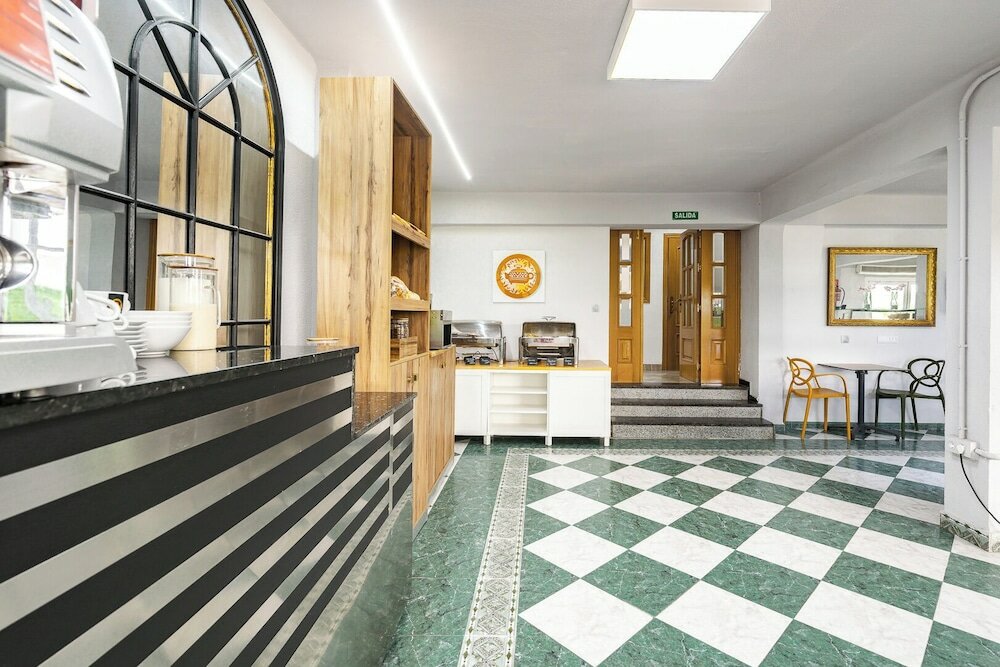 Фото Hotel Agur