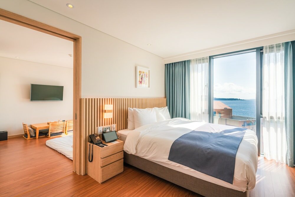 Фото Hotel Fine Jeju