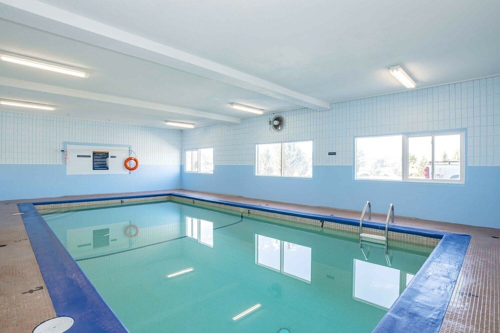 Фото Sandman Inn Cranbrook