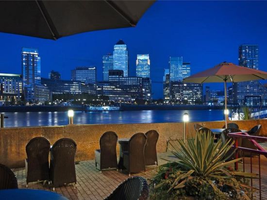 Фото DoubleTree by Hilton London - Docklands Riverside
