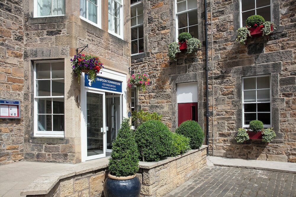 Фото Leonardo Hotel Edinburgh City