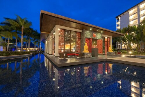 Гостиница Hideaway at Royalton Blue Waters, An Autograph Collection all-Inclusive Resort - Adults Only в Трелони
