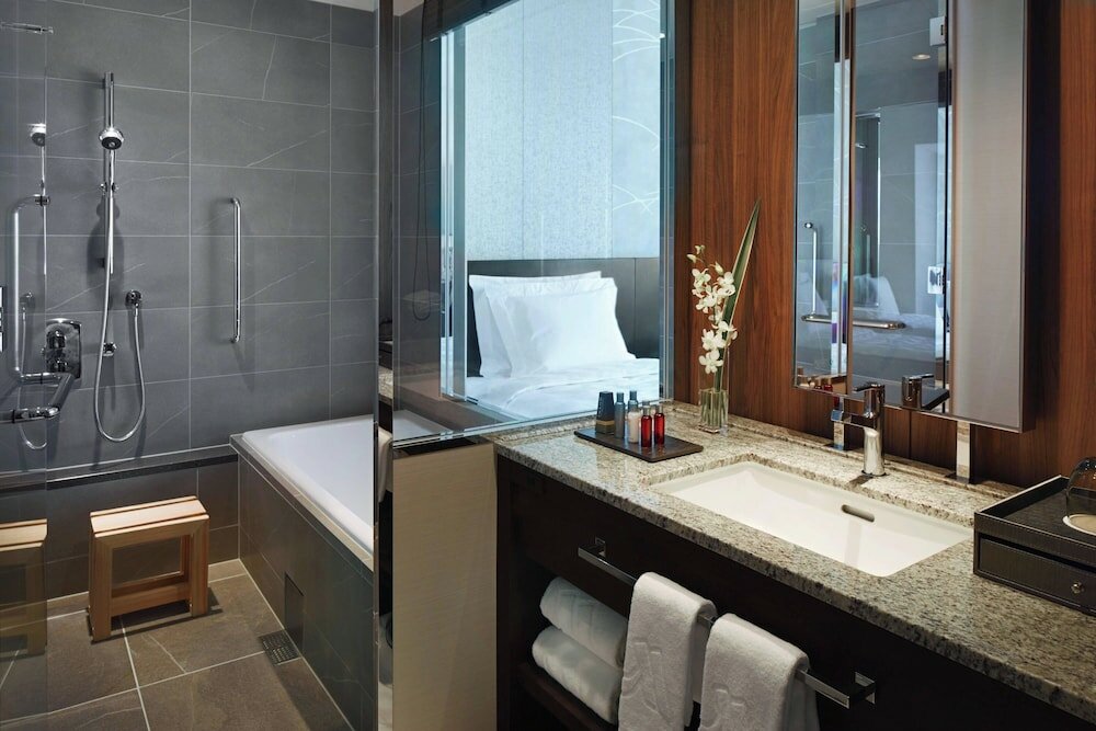 Фото Osaka Marriott Miyako Hotel