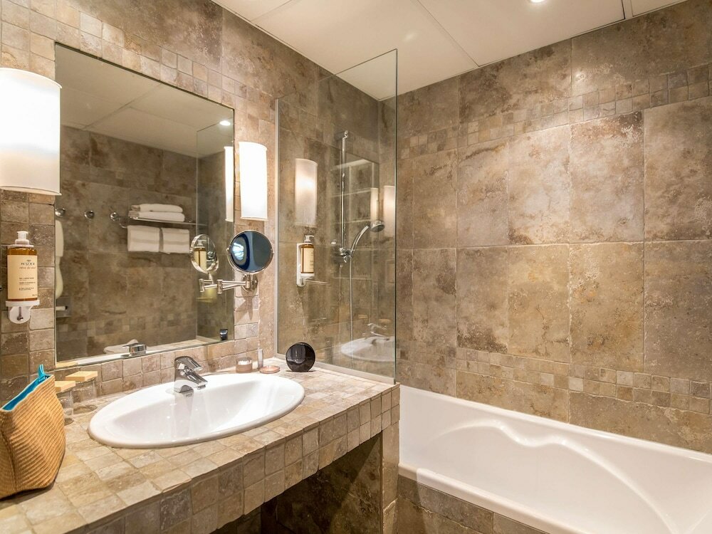 Фото Mercure Marseille Centre Bompard La Corniche