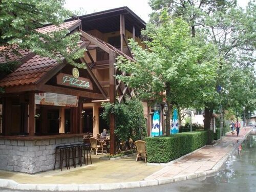 Гостиница Hotel Villa Bora в Солнечном Береге