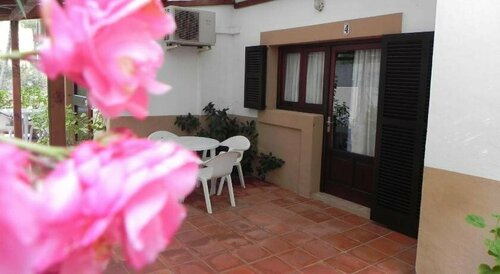 Гостиница Allotjament Turístic Vacacional Allida на Форментере