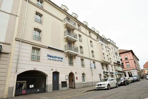 Гостиница Residhotel Mulhouse Centre в Тане-Гебвиллере