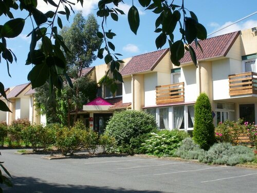 Гостиница Hôtel Come Inn в Пуатье