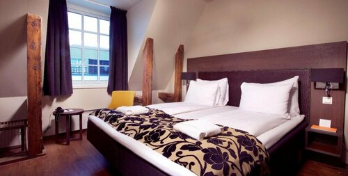 Гостиница Banken Hotel в Хёугесунн