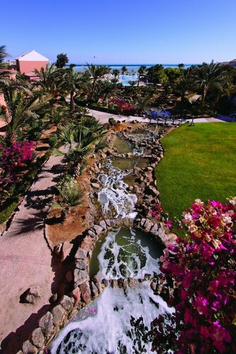 Гостиница Movenpick Resort & SPA El Gouna в Эль-Гуне