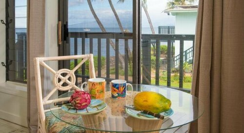 Гостиница MaKai Sunset Inn в Лахайне
