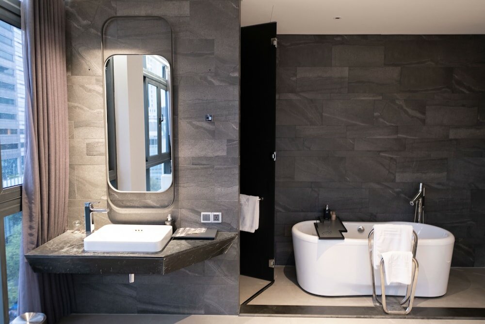 Фото M Hotel Saigon