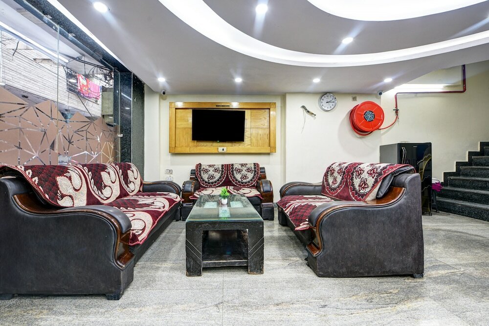 Фото Oyo 7684 Hotel Repose Villa