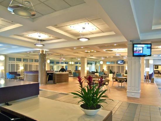 Фото Golden Jubilee Hotel