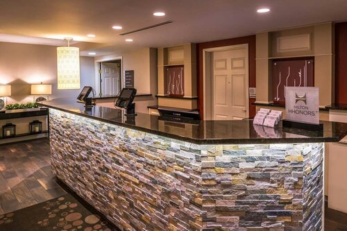 Гостиница Hilton Garden Inn Detroit Southfield в Трое