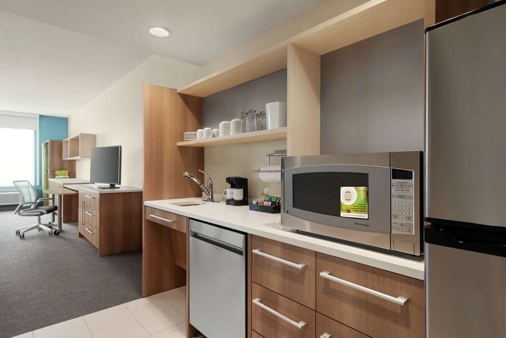 Фото Home2 Suites by Hilton Overland Park