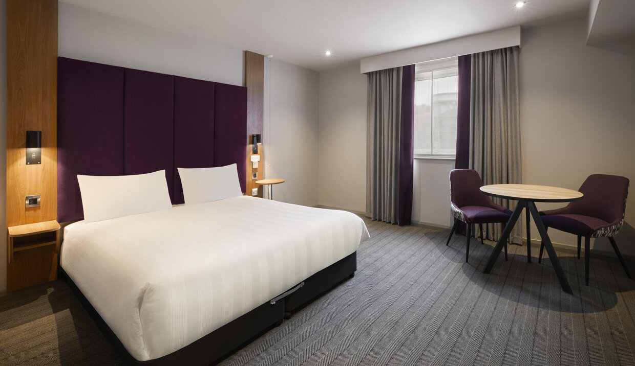 Фото Premier Inn London Hackney