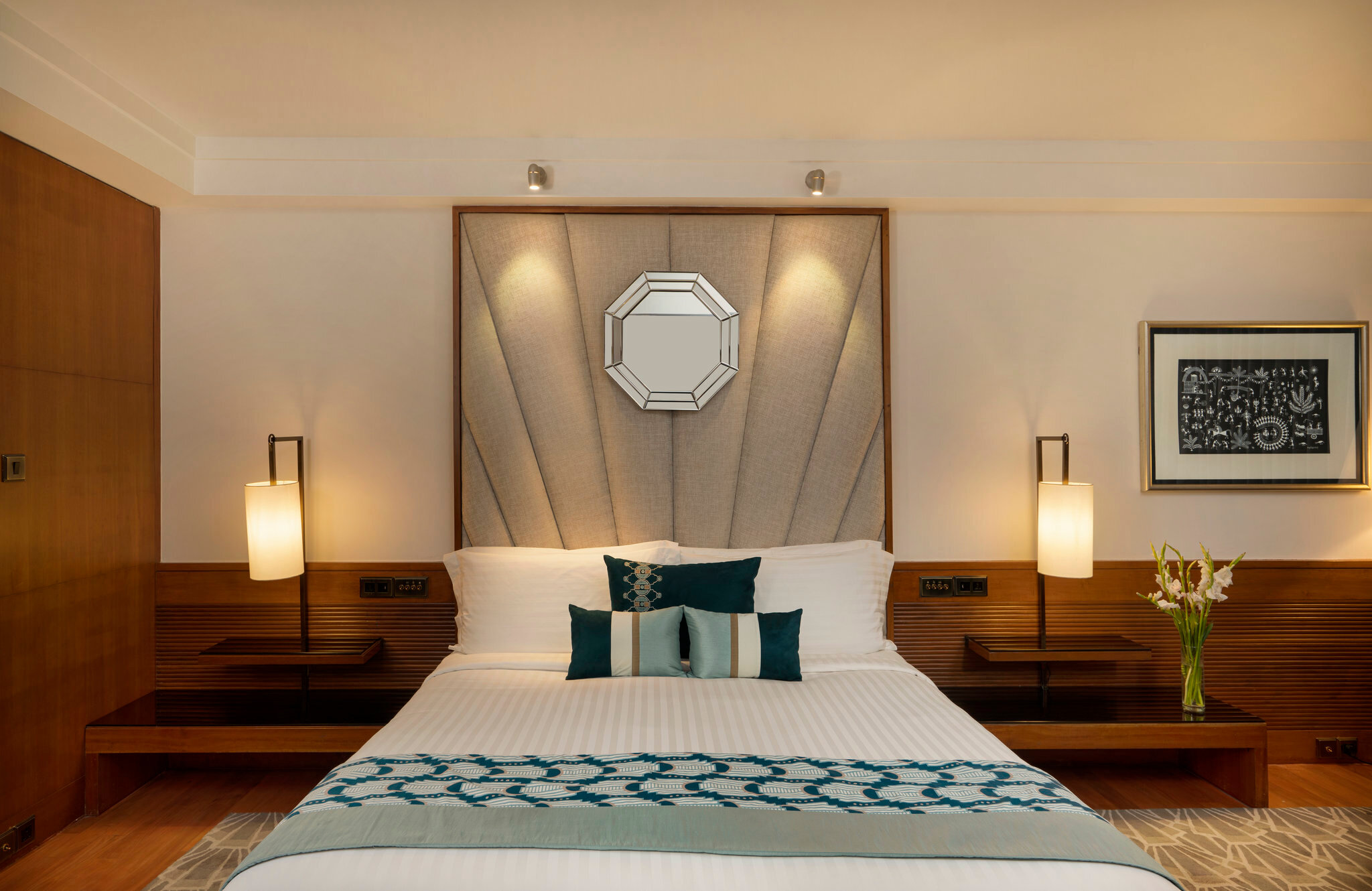 Фото InterContinental Marine Drive Mumbai, an Ihg Hotel