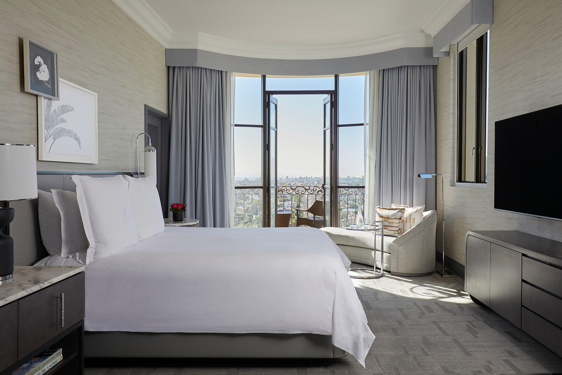 Фото Beverly Wilshire, A Four Seasons Hotel