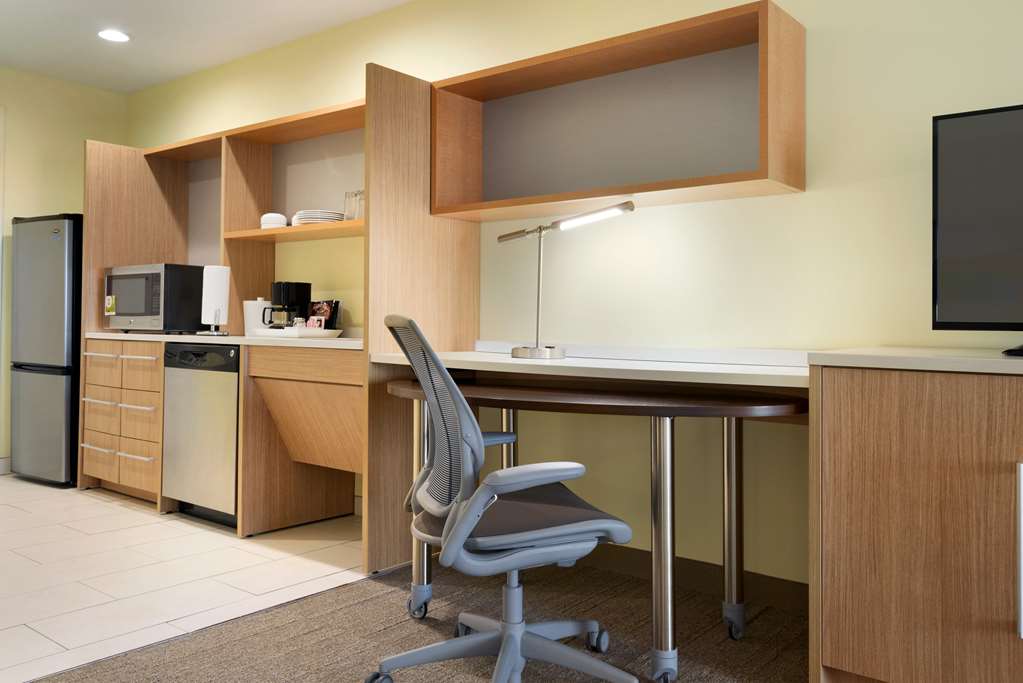 Фото Home2 Suites by Hilton Baton Rouge