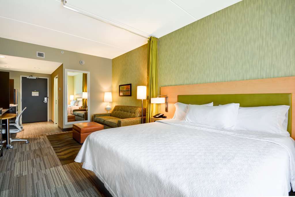 Фото Home2 Suites by Hilton Charles Town