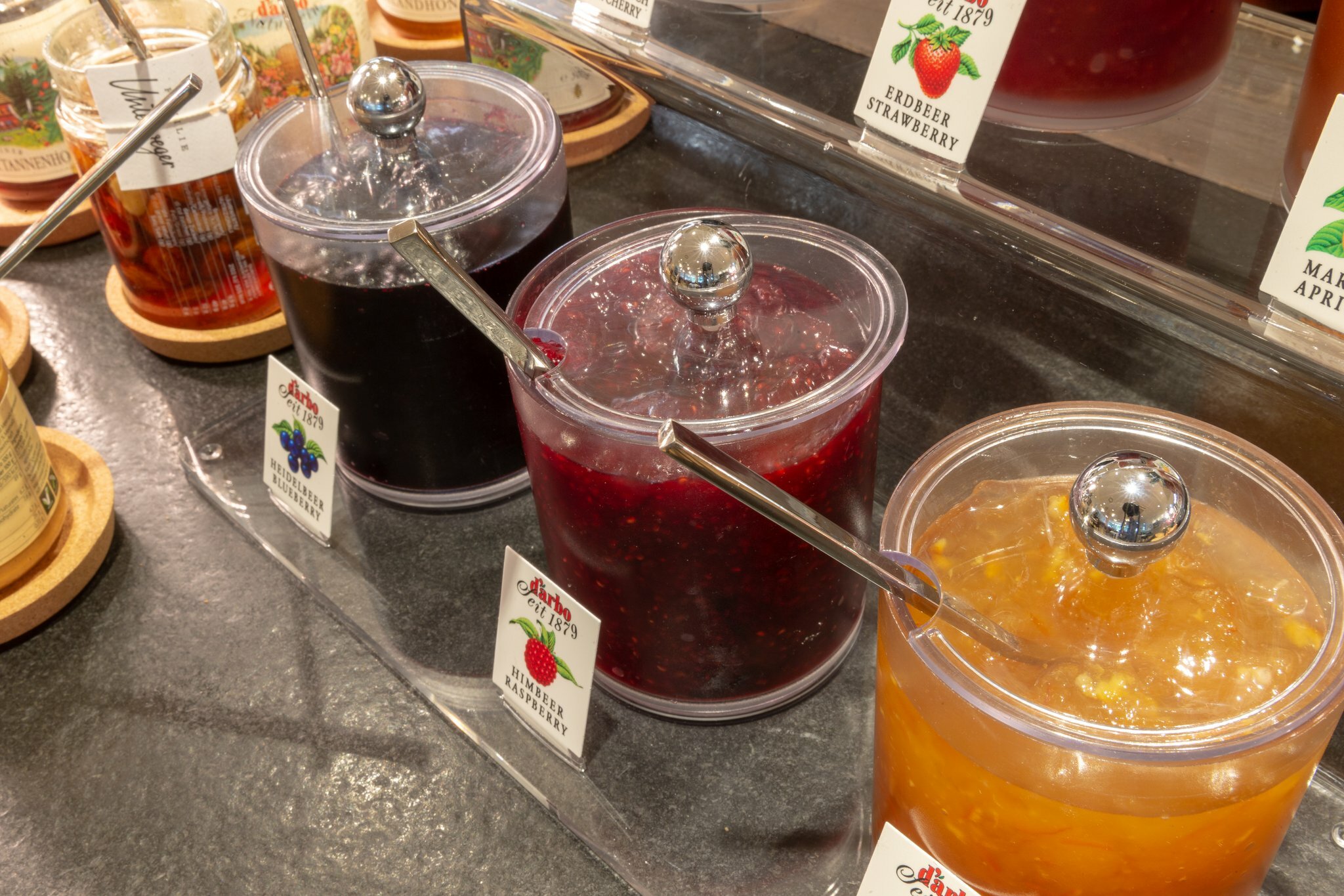 Фото The niu Franz