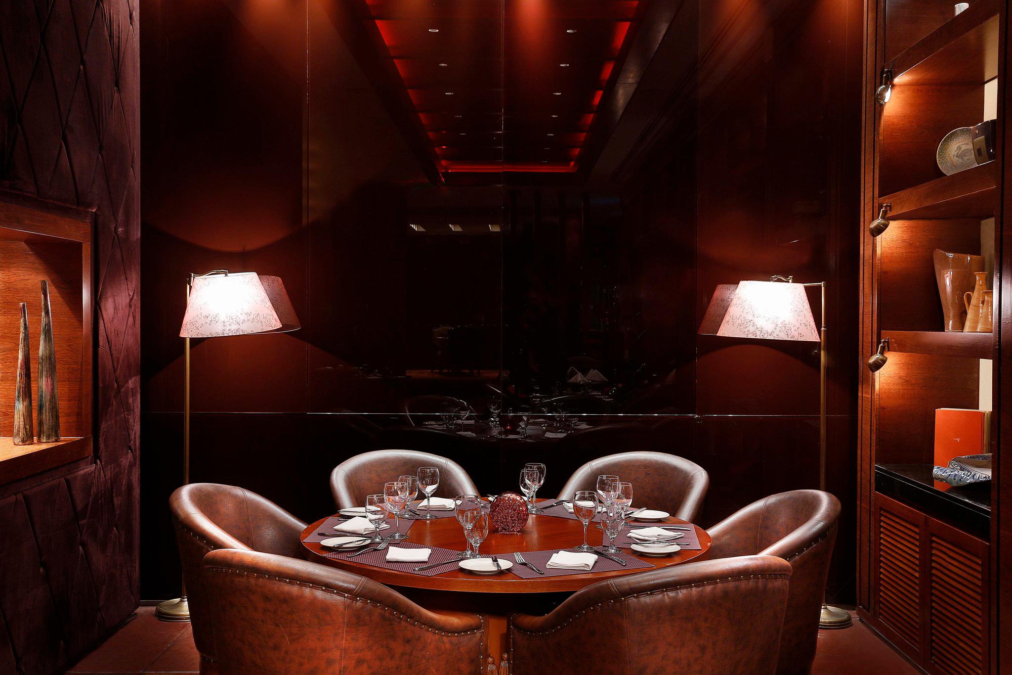 Фото Crowne Plaza Amman, an Ihg Hotel
