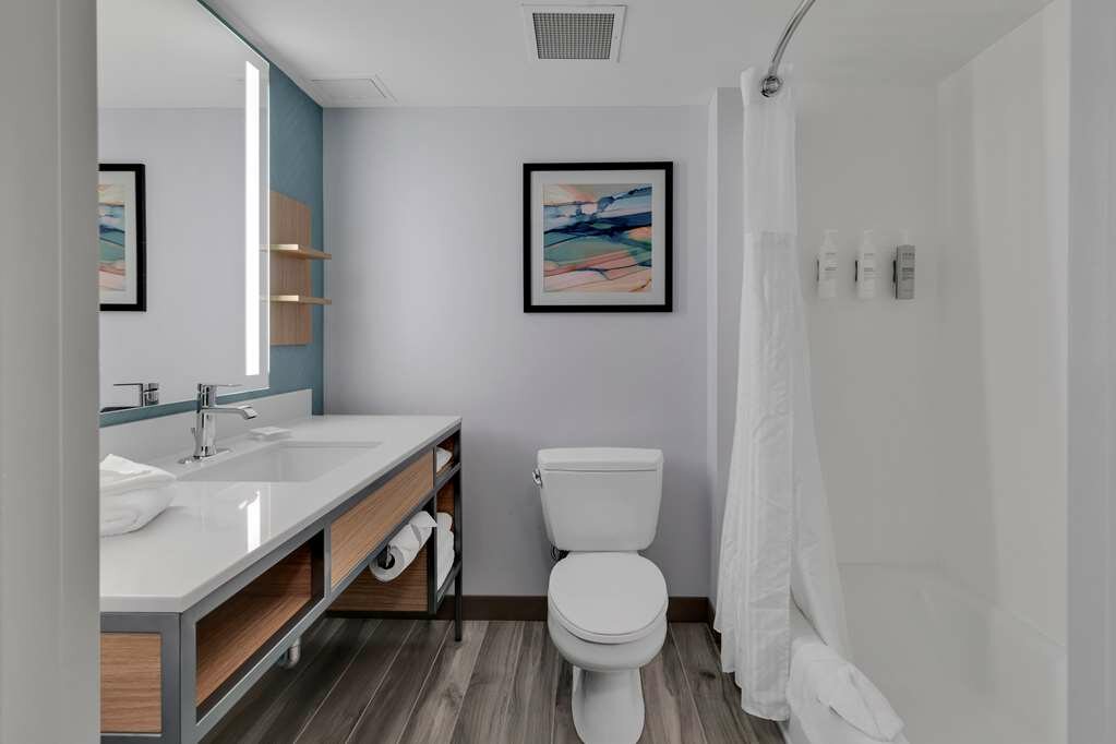 Фото Hilton Garden Inn Myrtle Beach/Coastal Grand Mall