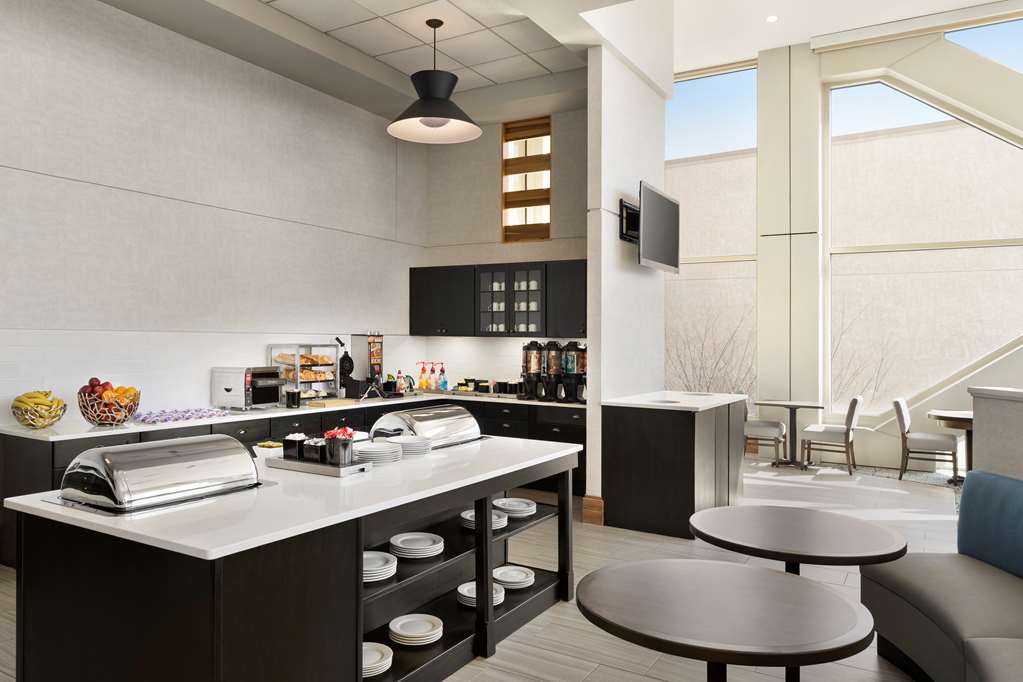 Фото Homewood Suites by Hilton University City