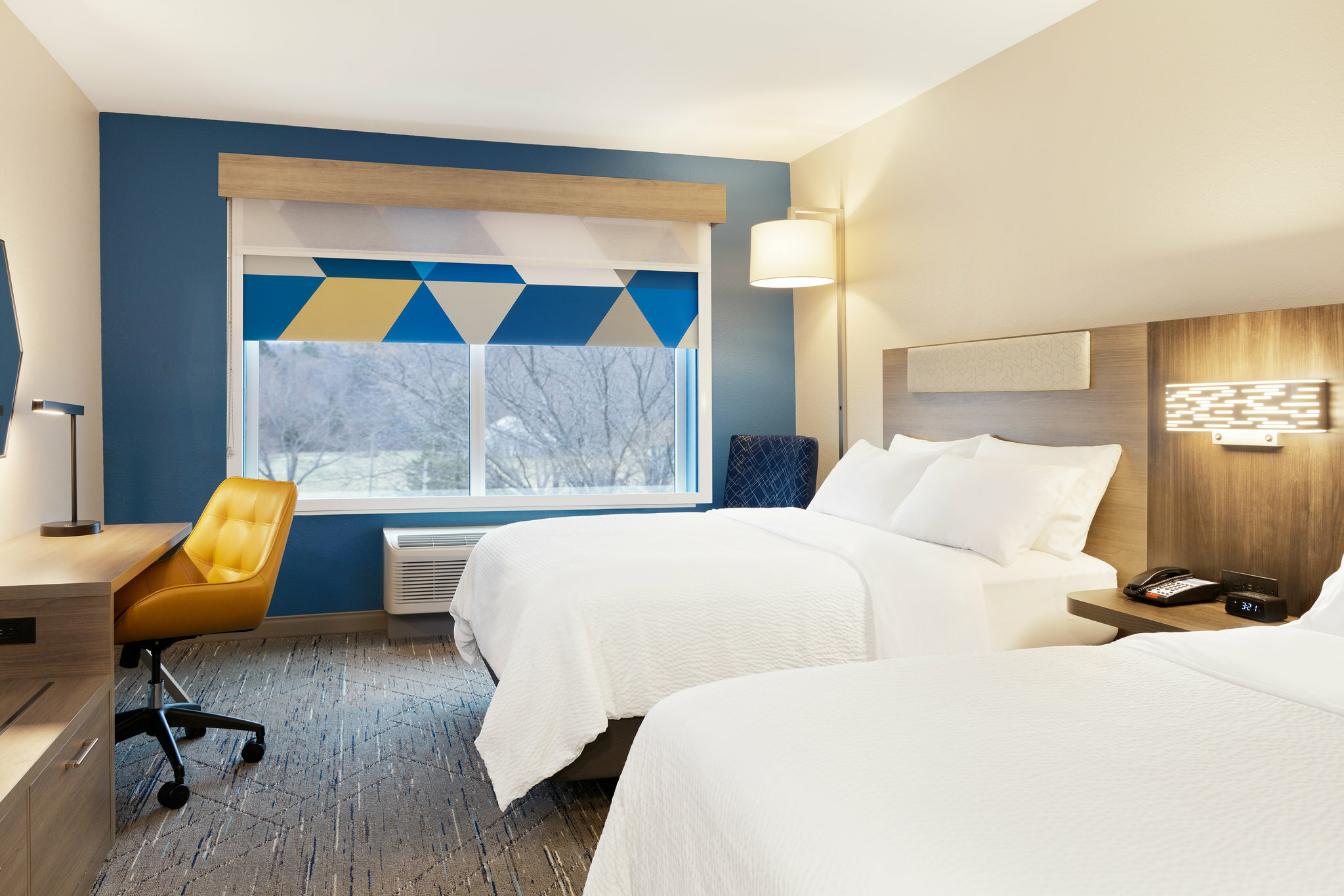 Фото Holiday Inn Dallas Market Center, an Ihg Hotel
