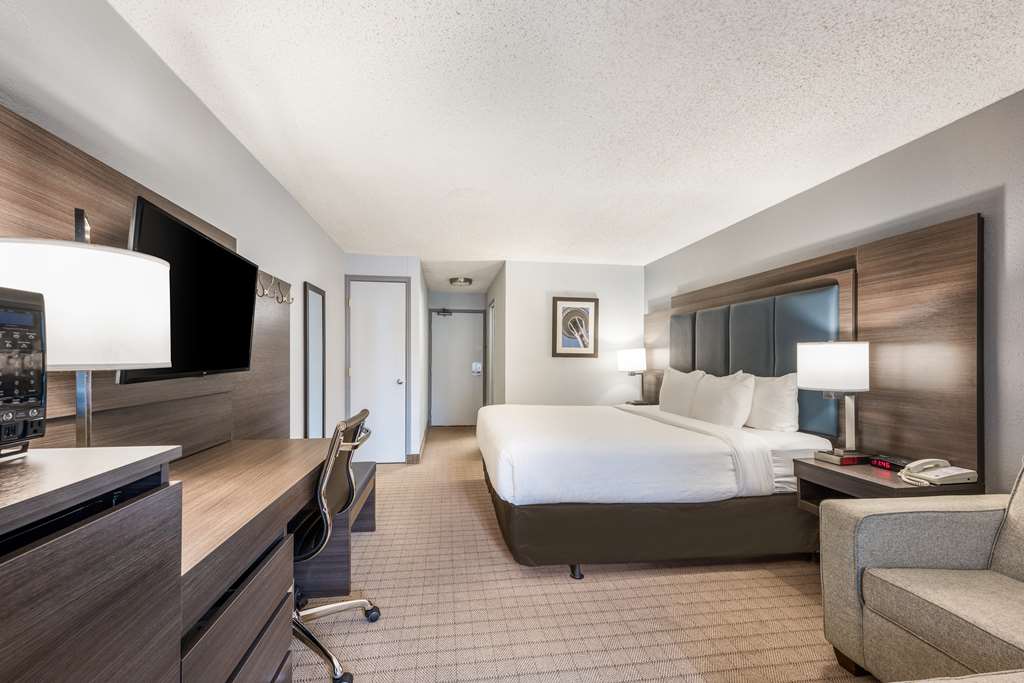 Фото SureStay Hotel by Best Western SeaTac Airport North