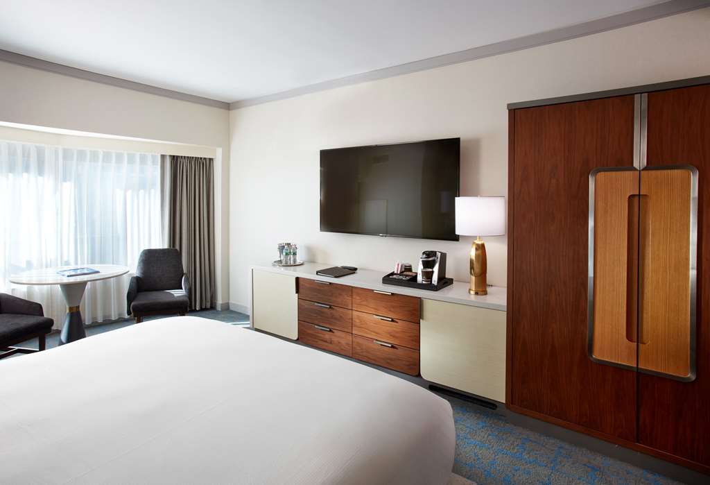 Фото New York Hilton Midtown