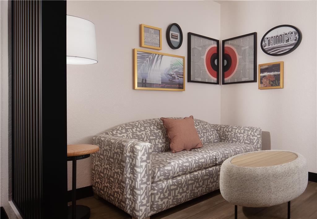 Фото Comfort Suites At Fairgrounds - Casino