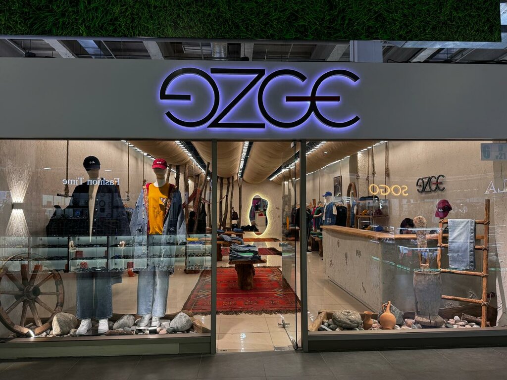 Clothing store Ozge, Almaty, photo