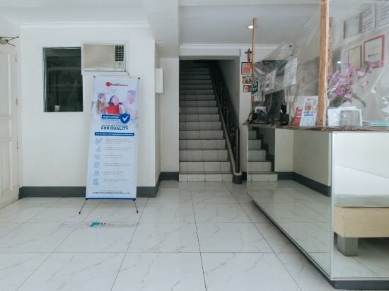 Фото RedDoorz @ Samat Mandaluyong