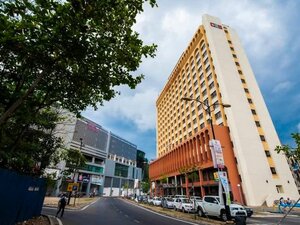 Гостиница Gaya Centre Hotel