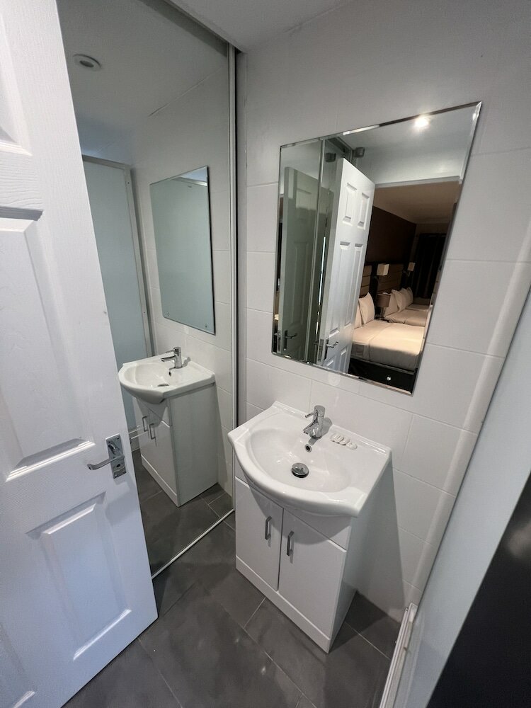 Фото Goodwood Hotel