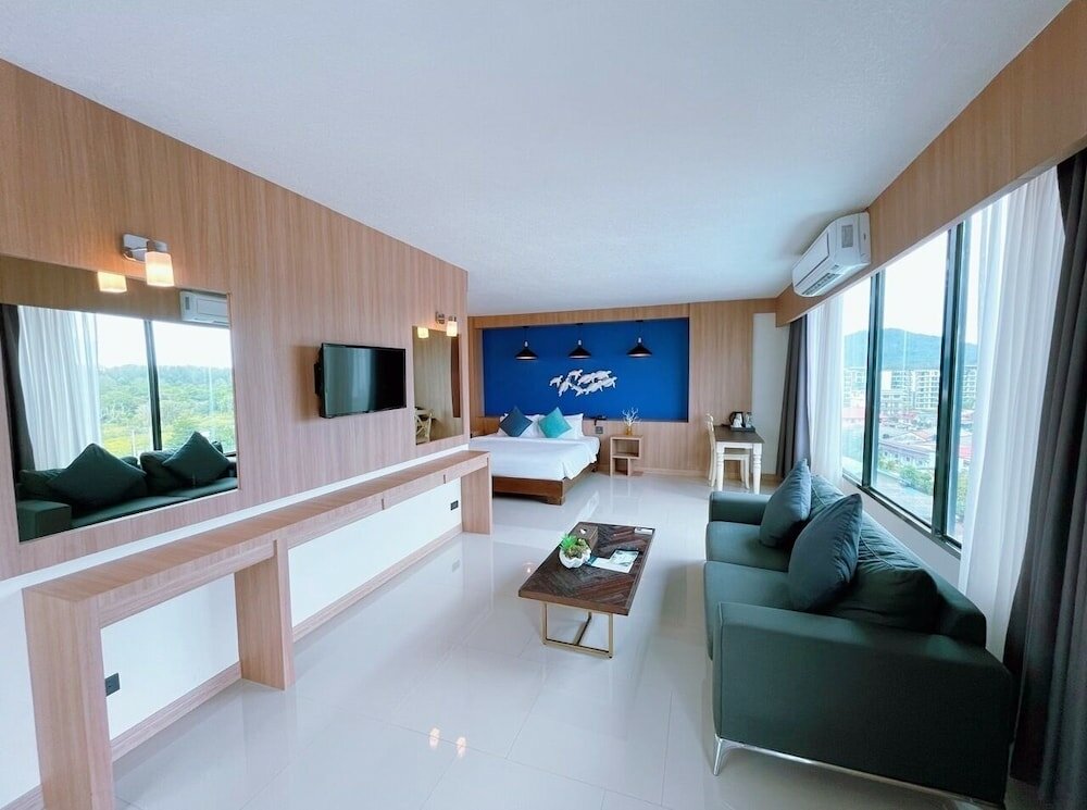 Фото The Sixteenth Naiyang Beach Hotel