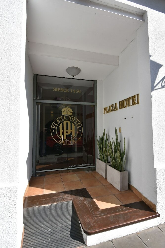 Фото Plaza Hotel