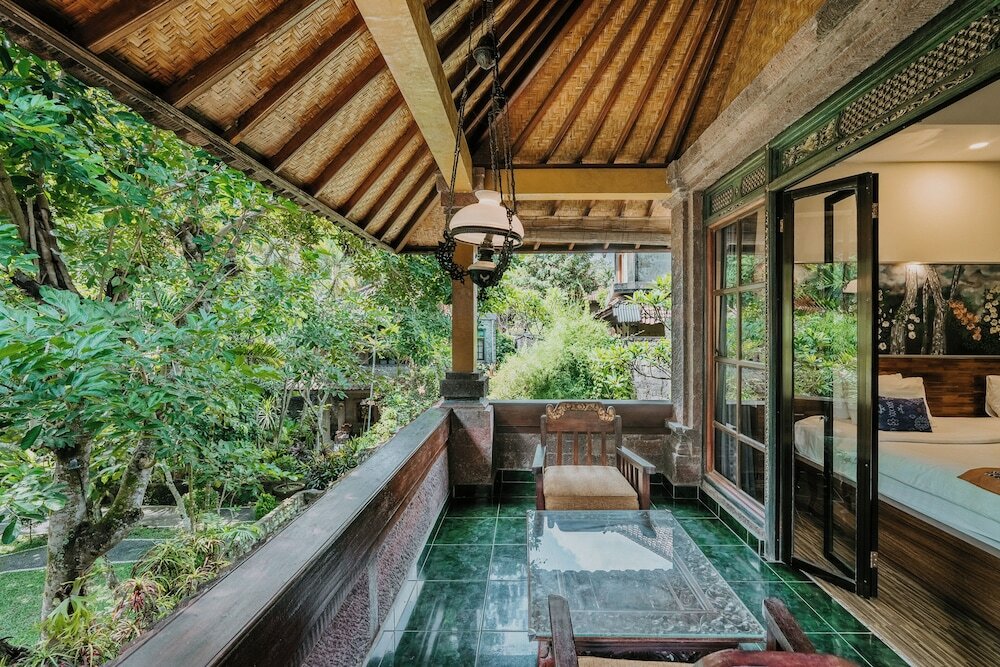 Фото Dewangga Bungalow