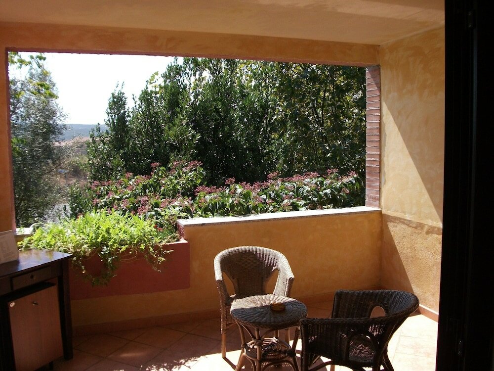 Фото Hotel Abbaruja