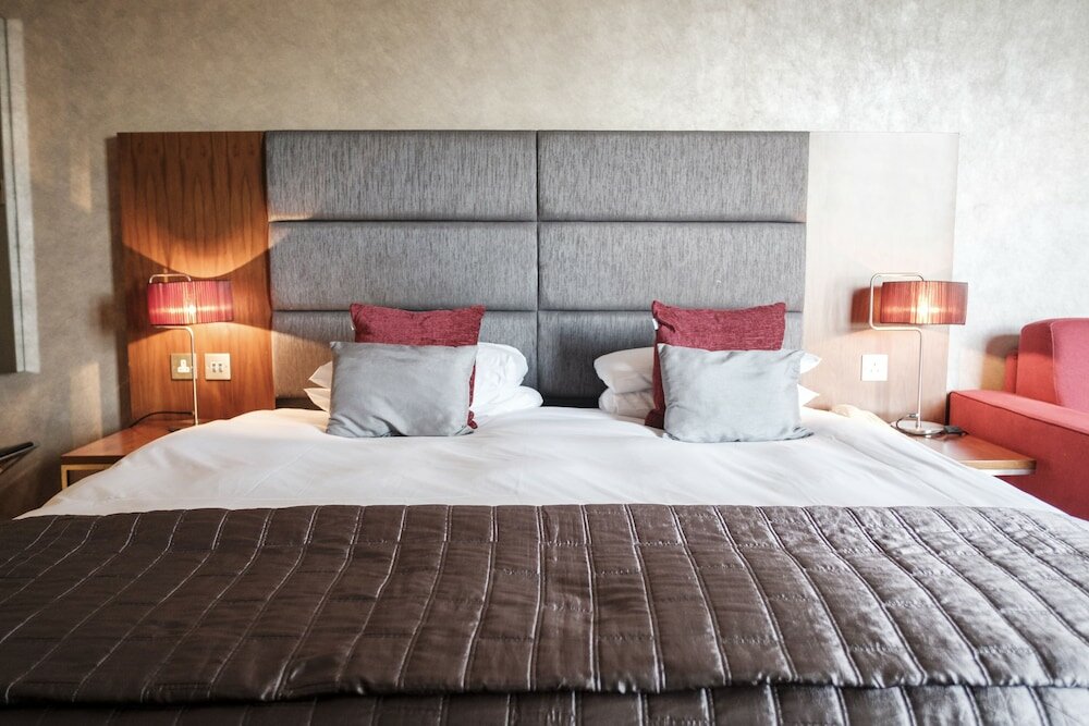 Фото The Fox & Goose Hotel