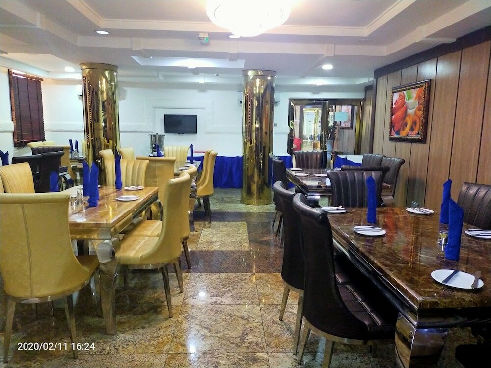 Фото Immaculate Platinum Luxury Resorts