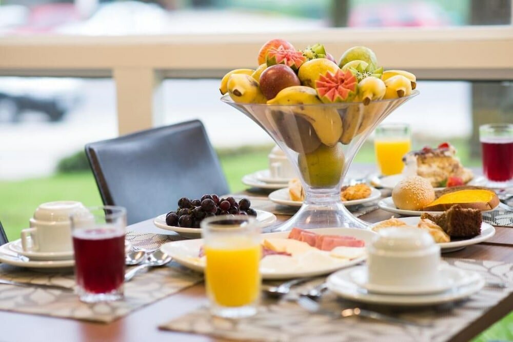 Фото Sky Premium Hotel