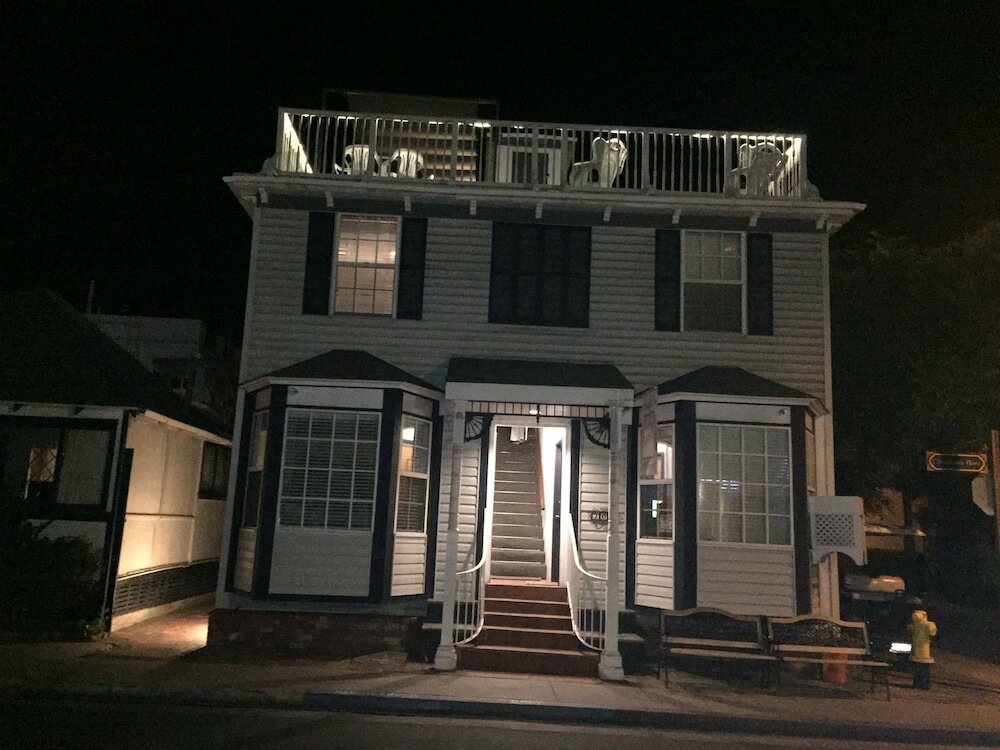 Фото Seacrest Inn