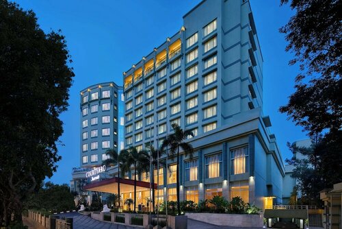 Гостиница Courtyard by Marriott Bandung Dago в Провинции Западная Ява