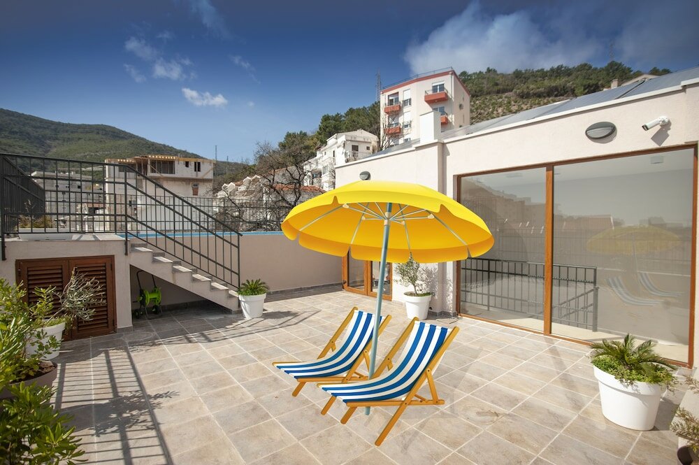 Фото Отель Twelve by Aycon