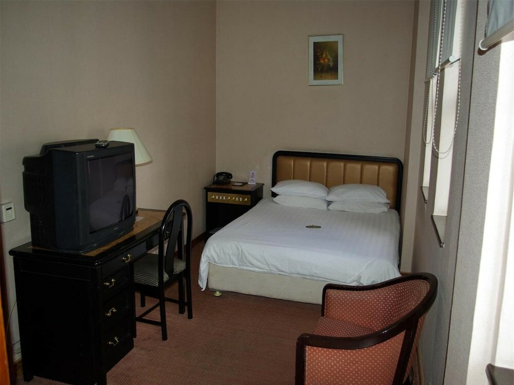 Фото Guangzhou Aiqun Hotel