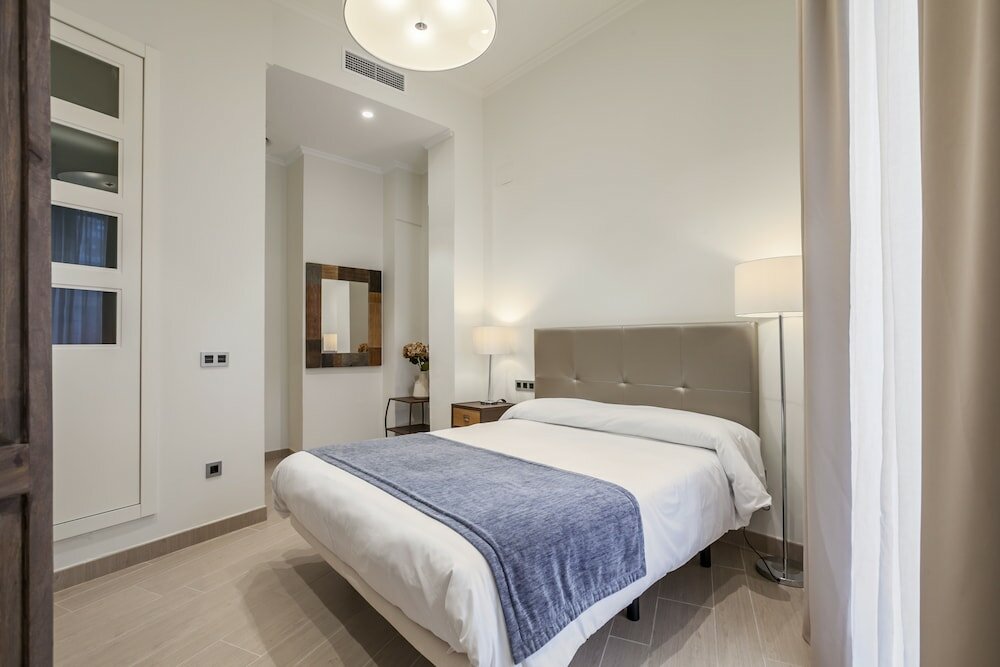 Фото Welldone Cathedral Suites